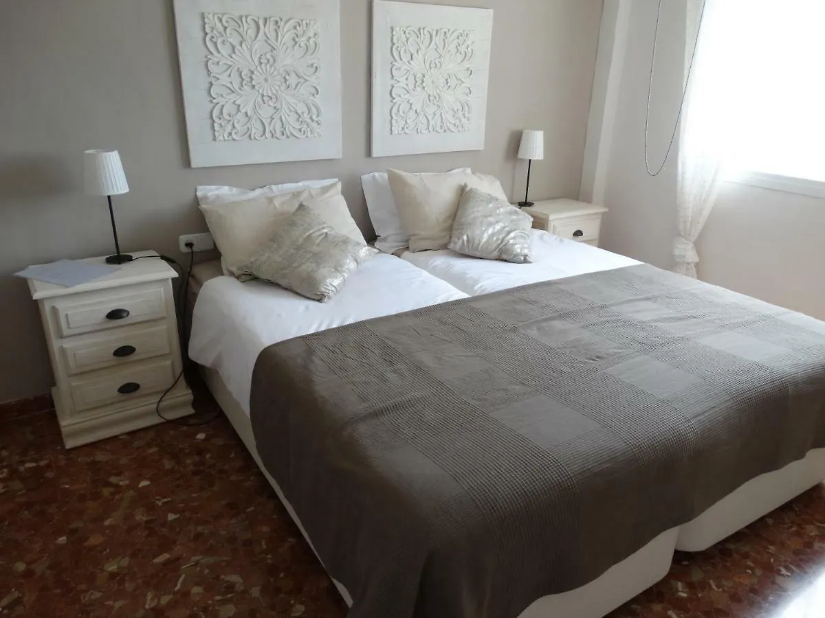 B&B Villa Deseada Periana Bed and breakfast